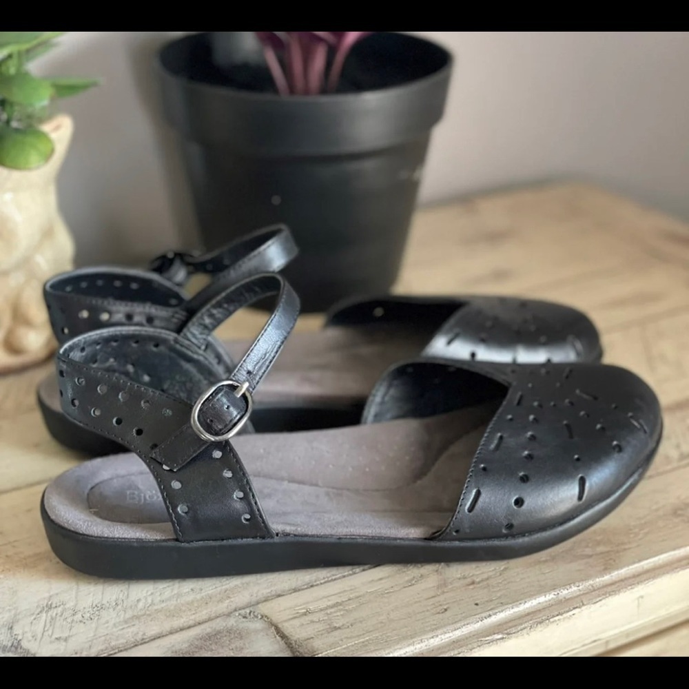 🌿Bjorndal Womens Sz 9 Mary Jane style shoes black